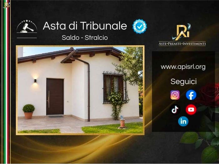 Appartamento trilocale in vendita in Piazza Martiri della Libertà, Centro, Lariano