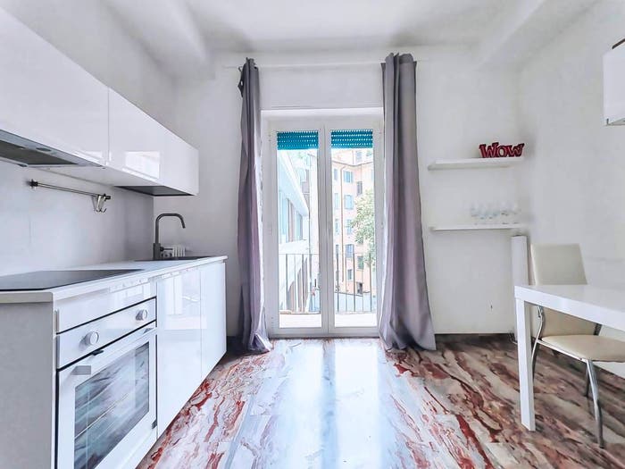 Appartamento trilocale in vendita in Via Cenisio, Cenisio, Milano