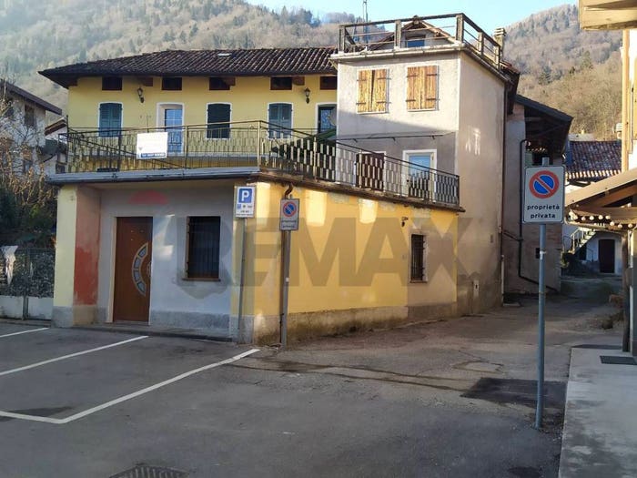 Appartamento con 6 locali in vendita in Via Facen, Facen Travagola, Pedavena