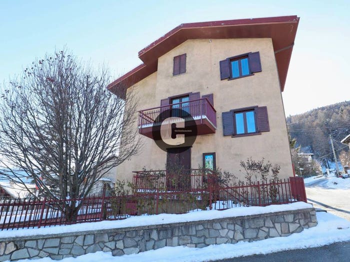 Appartamento bilocale in vendita in Largo San Giusto, Beaulard, Oulx