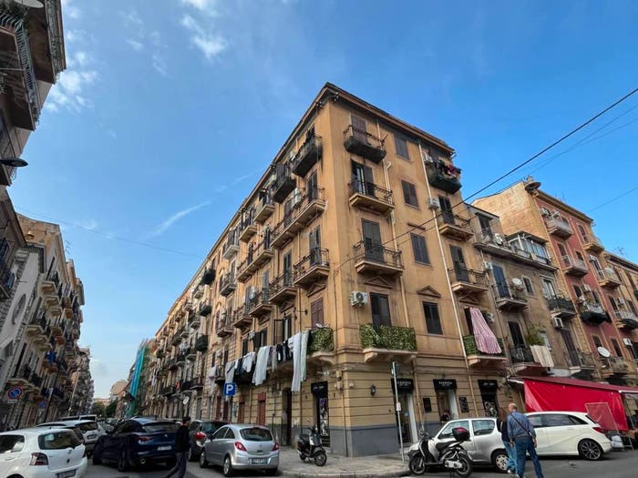 Appartamento quadrilocale in vendita in Via Paolo Emiliani Giudici, Oreto Perez, Palermo
