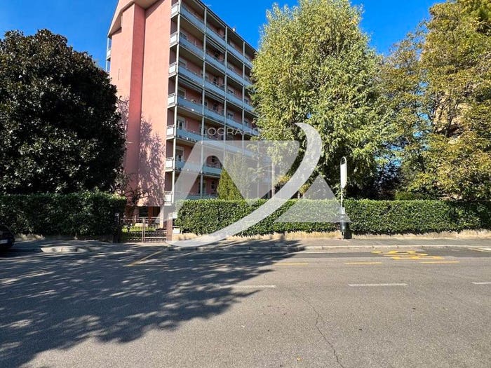 Appartamento trilocale in vendita in Via Padre Paolo Maria Sevesi, Saronno