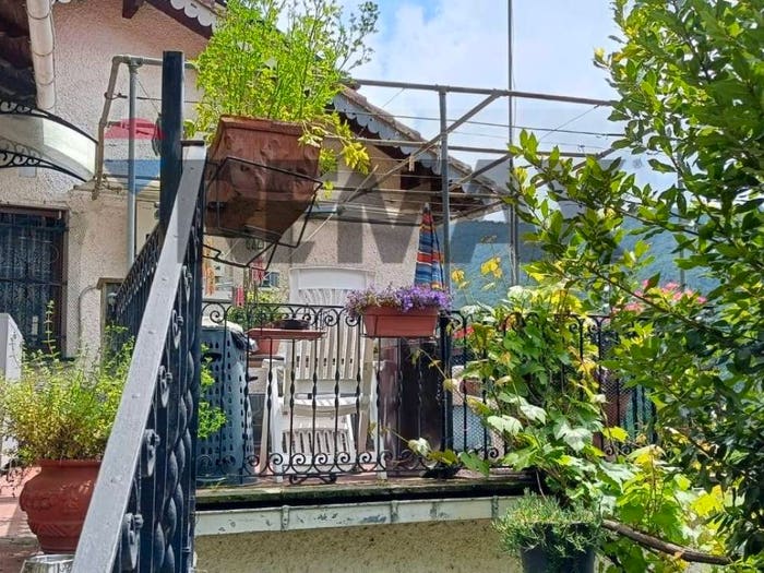 Casa con 6 locali in vendita in Via Piè di Rosso, Piane Di Rosso, Davagna