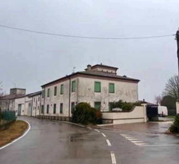 Casa con 6 locali in vendita in VIA CROSARE DI SOTTO, Pressana