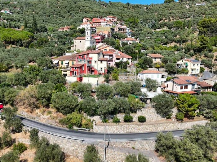 Casa con 6 locali in vendita in Via Gioacchino Rossini, Centro, Diano Marina