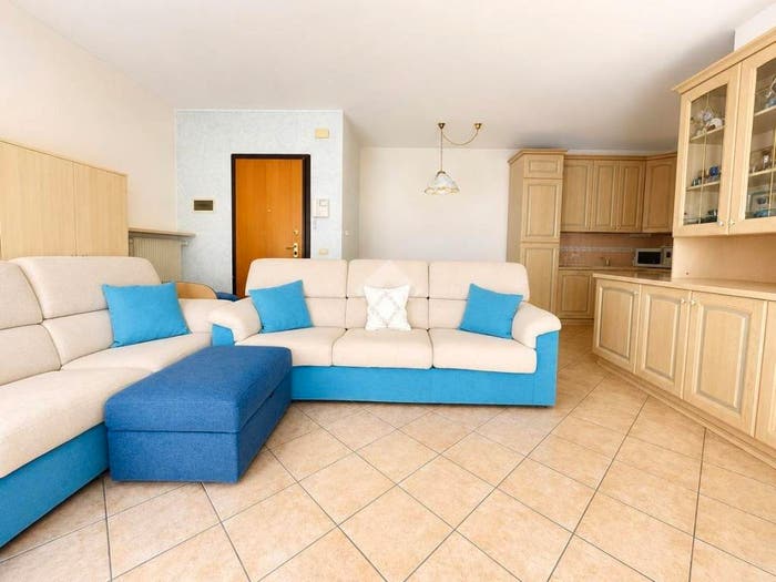 Appartamento bilocale in vendita in Via Feltrina Centro, Centro, Montebelluna