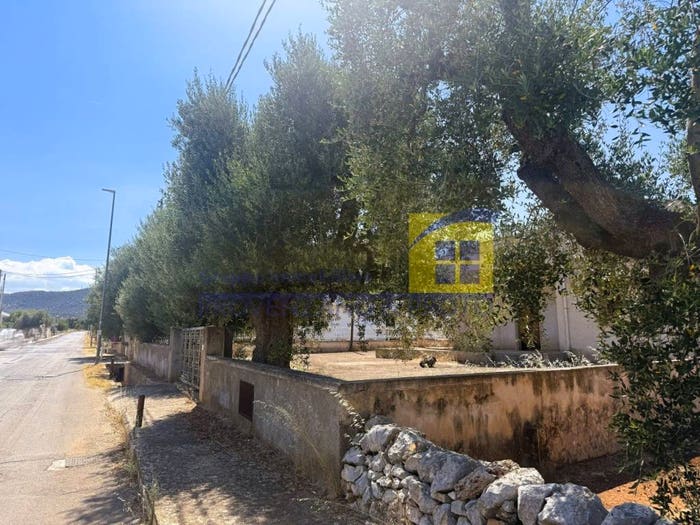 Casa quadrilocale in vendita in Via Armando Diaz, Pezze di Greco Pozzo Faceto Montalbano, Fasano