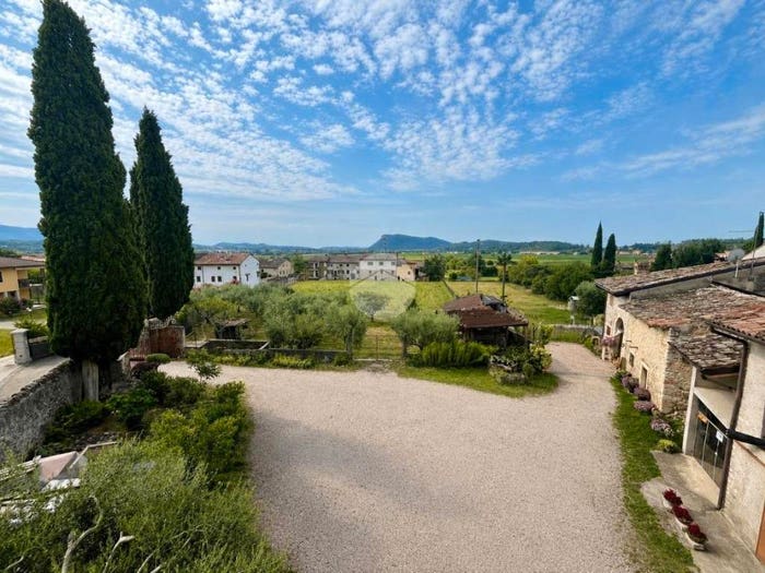 Casa trilocale in vendita in Via Dietro Fossa', Pesina, Caprino Veronese