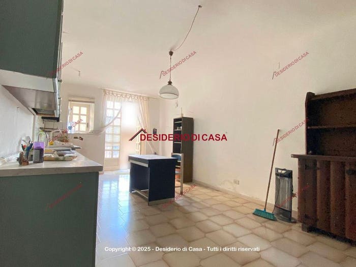 Appartamento trilocale in vendita in Via Giuseppe Garibaldi, Centro, Altofonte