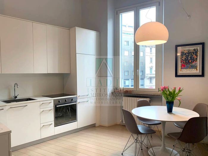 Appartamento bilocale in vendita in Piazzale di Porta Lodovica, Ticinese, Milano