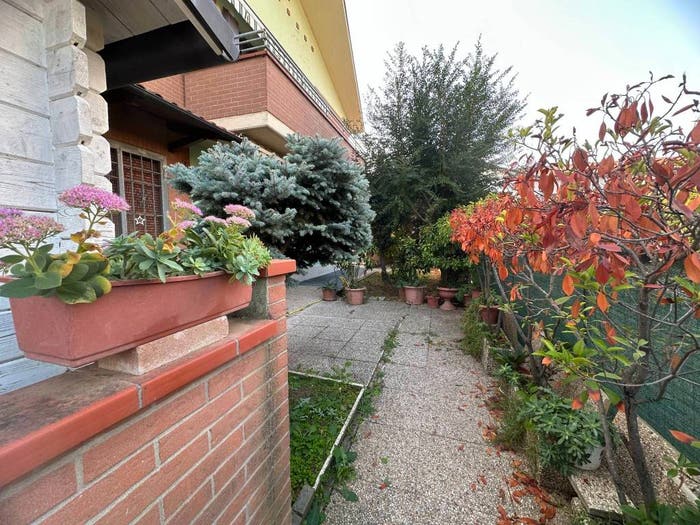 Appartamento trilocale in vendita in Centro, Castelnuovo Rangone