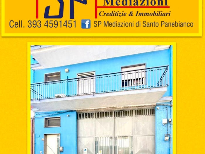 Casa con 6 locali in vendita in Via Camillo Benso di Cavour, Centro, Riposto