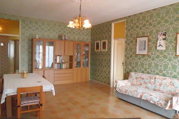 Appartamento trilocale in vendita in Via Aurelia, Centro, Ceriale
