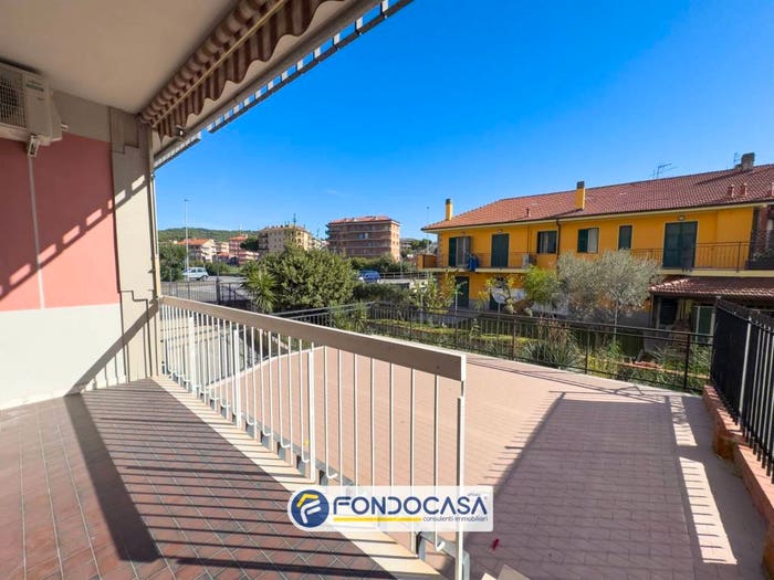 Appartamento monolocale in vendita in Via Genova, Marina Di Andora, Andora