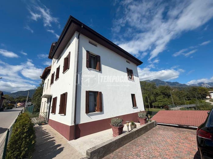 Casa con 5 locali in vendita in Via Pizzocco, Centro, Santa Giustina