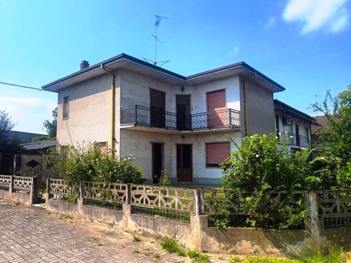 Casa con 6 locali in vendita in Via Settembre, Centro, Mortara