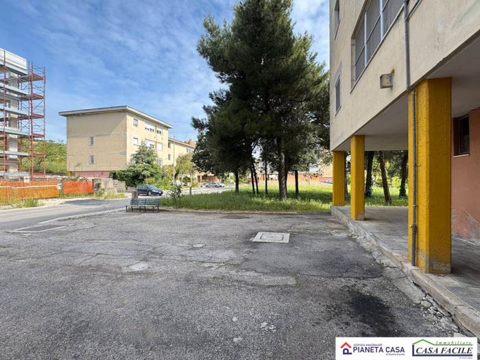Appartamento quadrilocale in vendita in Via dei Messapi, Centro, Matera