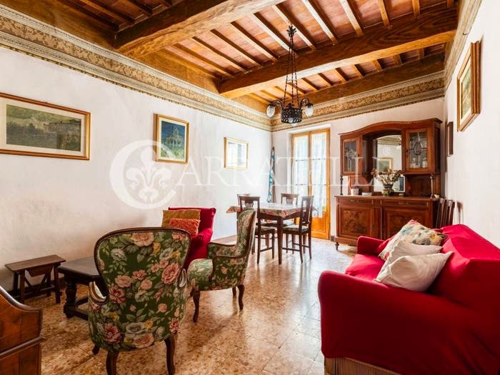 Appartamento con 6 locali in vendita in Via di Voltaia Nel Corso, Centro, Montepulciano