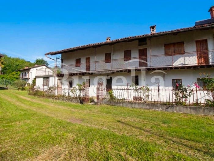Casa con 6 locali in vendita in Cascina Ranco, Magnano