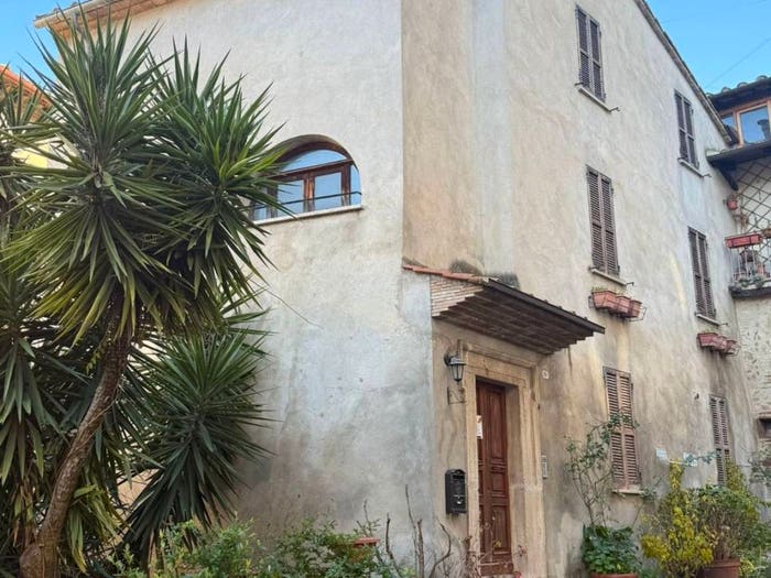 Casa con 6 locali in vendita in Via Rimembranze, Centro, Amelia
