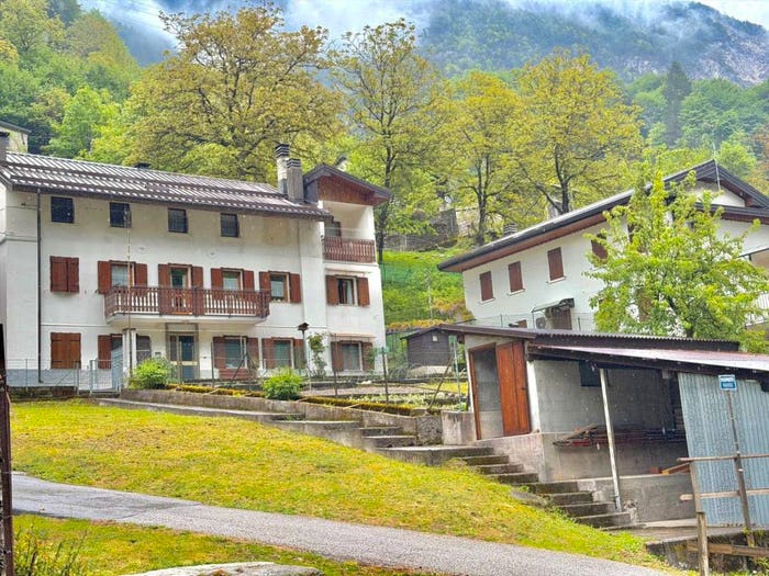 Appartamento con 5 locali in vendita in Chiut di Pupe, Dogna