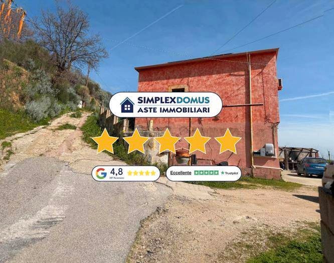 Appartamento con 6 locali in vendita in via Papa Giovanni XXIII, Bono