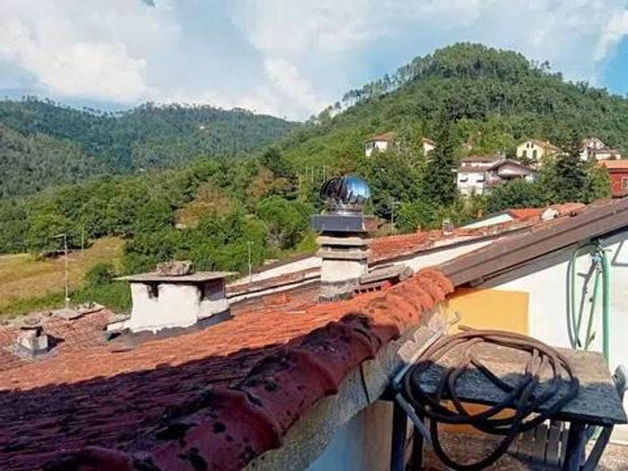 Appartamento con 6 locali in vendita in Via Niccolò Paganini, Centro, Carro