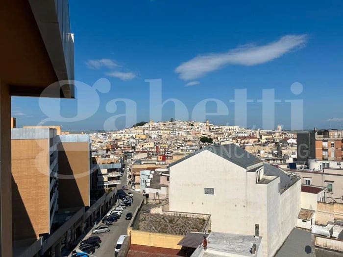 Casa con 6 locali in vendita in via Matteo Renato Imbriani, Centro, Canosa di Puglia