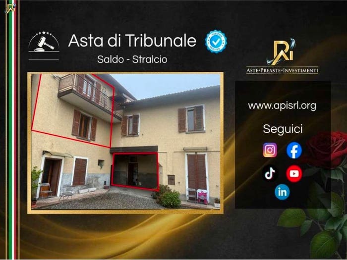 Appartamento trilocale in vendita in Via Manzoni, Albavilla