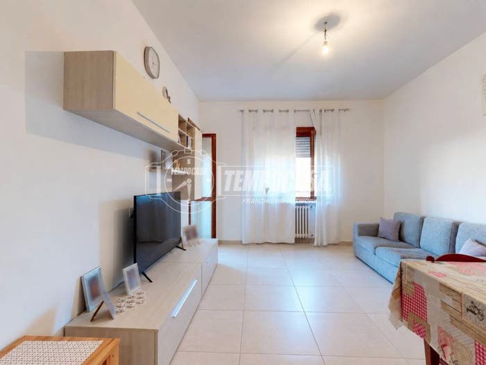 Appartamento quadrilocale in vendita in Via Giovanni Pascoli, Centro, Bra