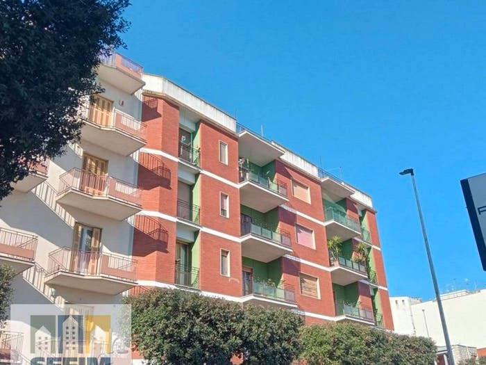Appartamento con 5 locali in vendita in Via Annunziatella, Centro, Matera