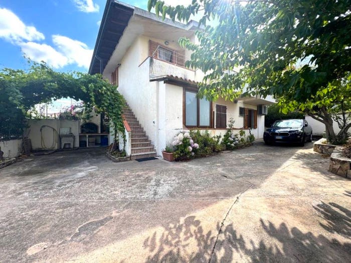 Casa con 5 locali in vendita in VIa delle Ginestre, Ottiolu, Budoni