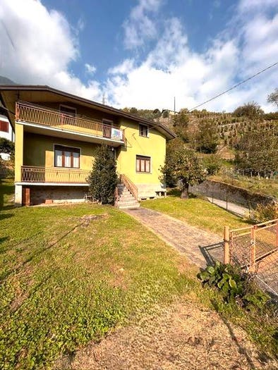 Casa con 6 locali in vendita in Centro, Ardenno