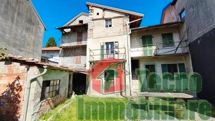 Casa trilocale in vendita in Via alle Brughiere, Centro, Omegna
