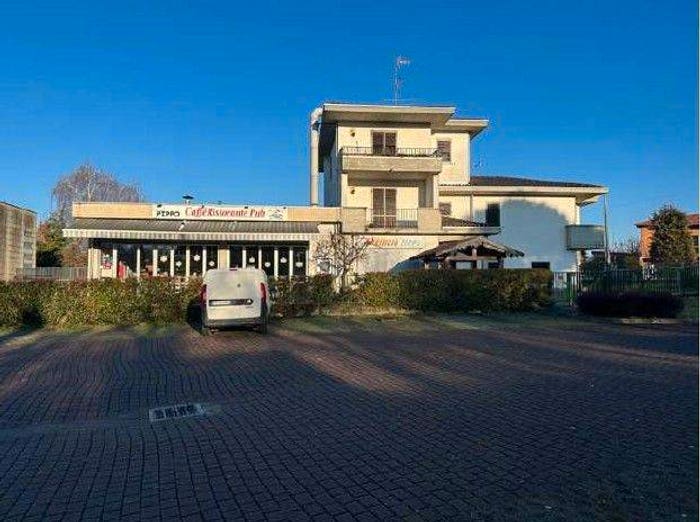 Appartamento in vendita in Via Trenca, Caronno Varesino
