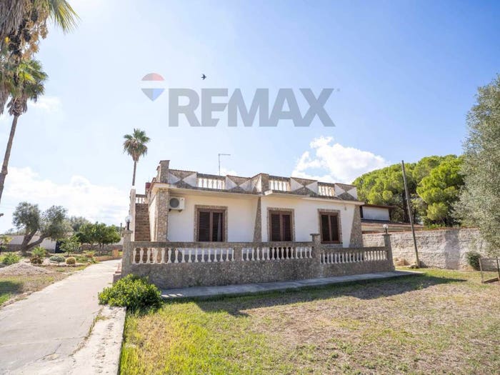 Casa con 5 locali in vendita in Ognina, Siracusa