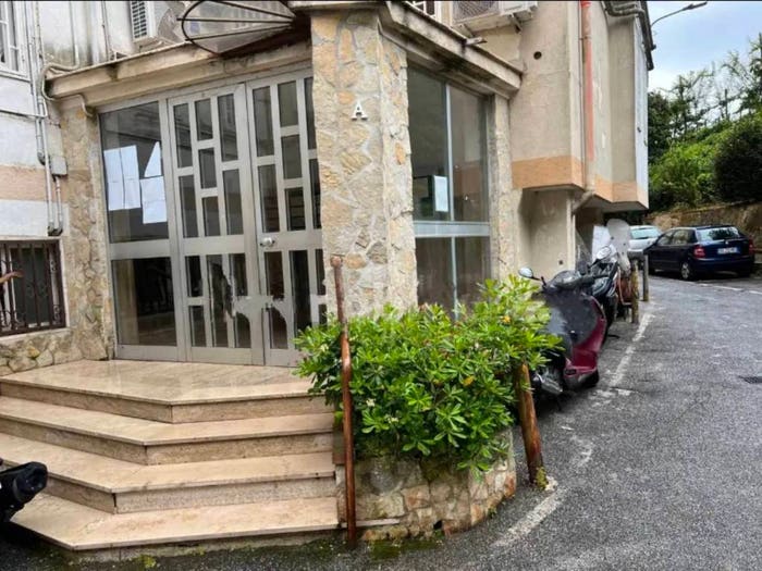 Appartamento trilocale in vendita in Via Emilio Scaglione, Chiaiano, Napoli