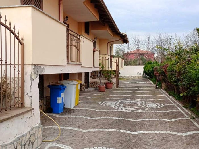 Casa con 5 locali in vendita in Via Vicinale Pacchianella, Varcaturo, Giugliano in Campania