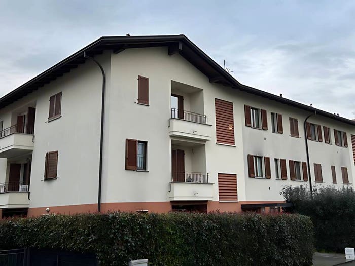 Appartamento trilocale in vendita in via Papa Giovanni Paolo II, Lomazzo