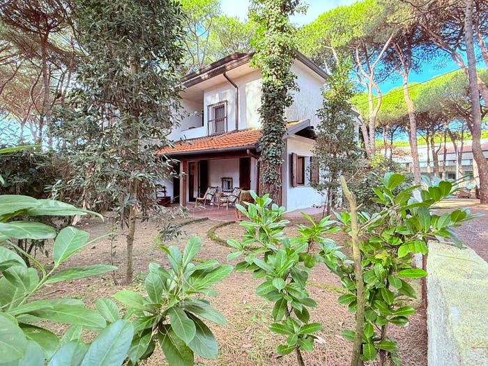 Casa trilocale in vendita in Viale Ruggero Leoncavallo, Lido di Spina, Comacchio