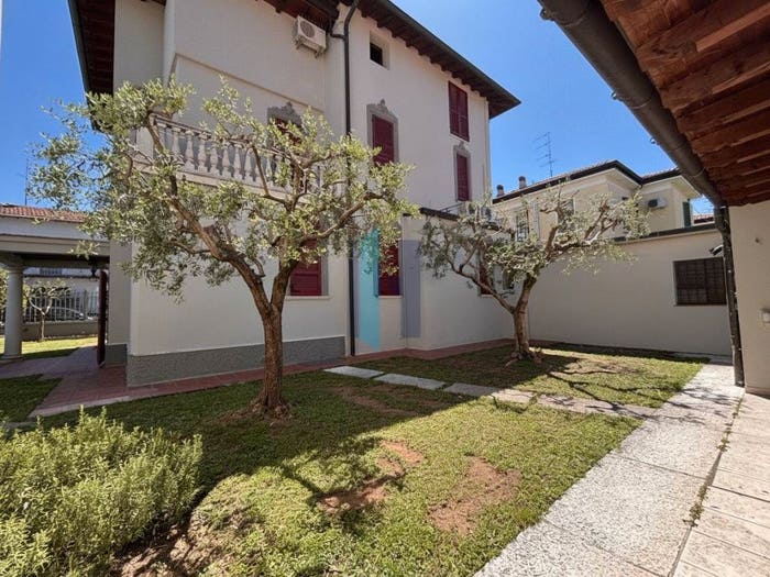 Casa con 6 locali in vendita in Via Luciano Manara, Fiumicello, Brescia
