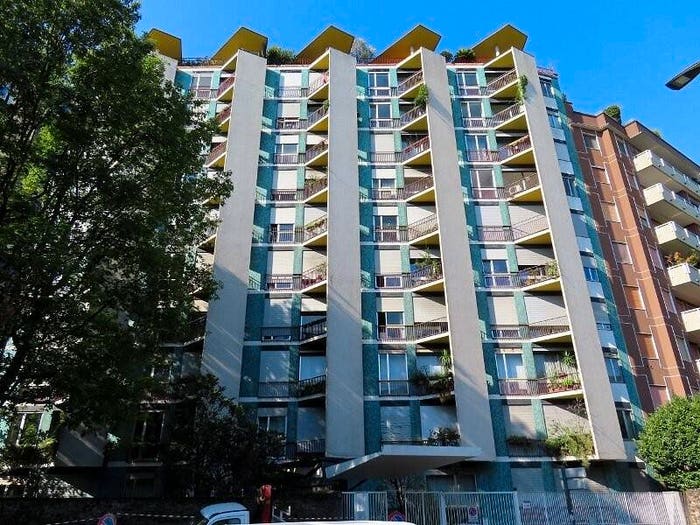 Appartamento con 5 locali in vendita in Viale Beatrice d'Este, Bocconi, Milano