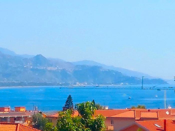 Appartamento con 5 locali in vendita in Via Piersanti Mattarella, Centro, Riposto
