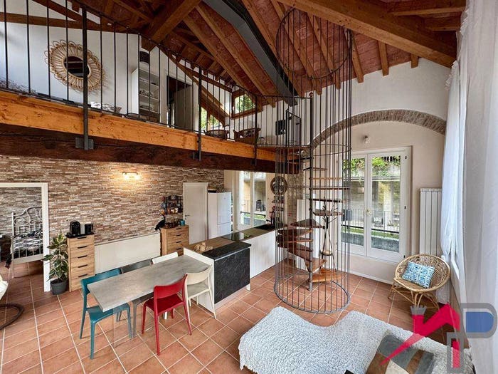Appartamento quadrilocale in vendita in Centro, Brivio