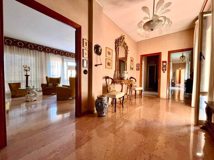 Appartamento con 5 locali in vendita in Via San Calepodio, Monteverde Vecchio, Roma