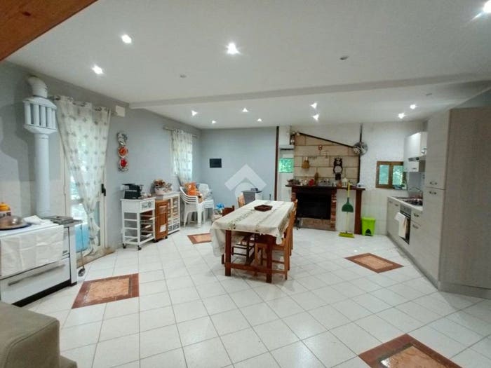 Casa trilocale in vendita in CONTRADA COLLE CONCHI SNC, Olevano Romano