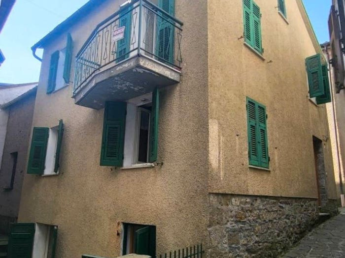 Casa con 5 locali in vendita in Località Vicosoprano, Vicosoprano, Rezzoaglio
