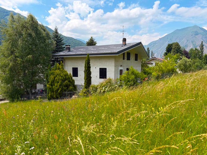 Casa con 6 locali in vendita in Via Belvedere, Entracque
