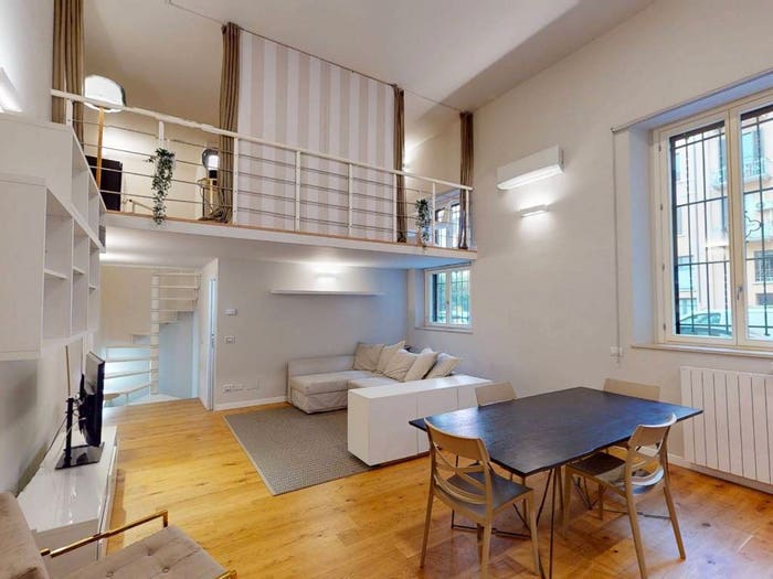 Appartamento trilocale in vendita in Viale Lunigiana, Cascina dei Pomi, Milano