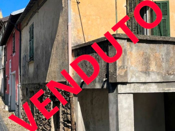 Casa con 6 locali in vendita in Via Edmondo De Amicis, Villa Guardia Villa Viani, Pontedassio